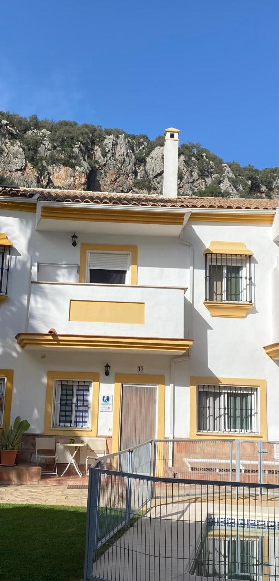 Casa Rural Las Rosas De Benaojan Ngoại thất bức ảnh